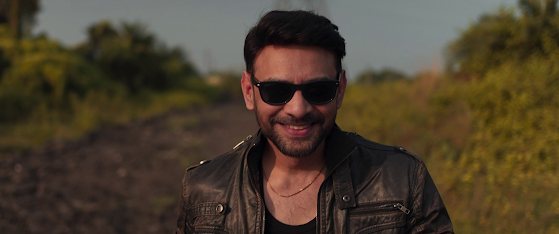 দু’ভাষায় অ্যাকশন, এক গল্পে সিনেমার স্বাদ—‘একবার এসো’ দিয়ে নতুন ইতিহাস গড়লেন ঈশান মজুমদার